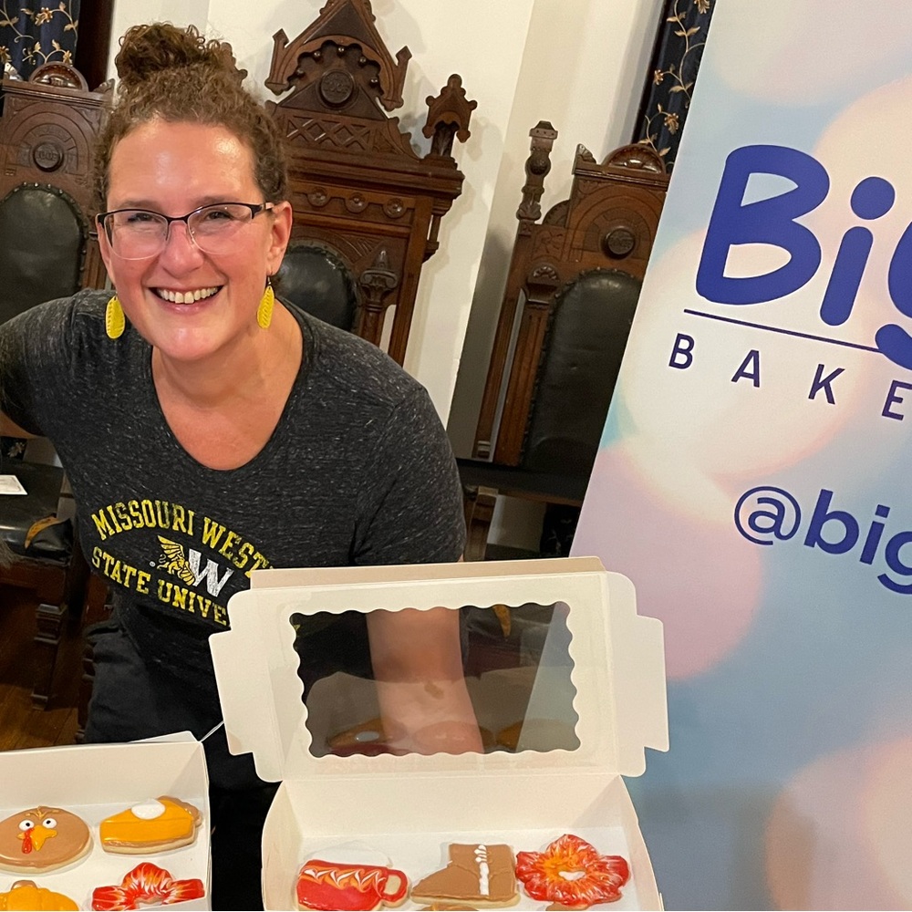 Meet your Posher, Sara